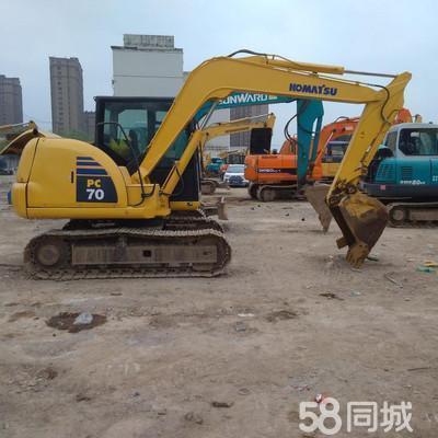 路面機械租賃與室外裝飾裝潢工程 現代建筑的雙重支柱
